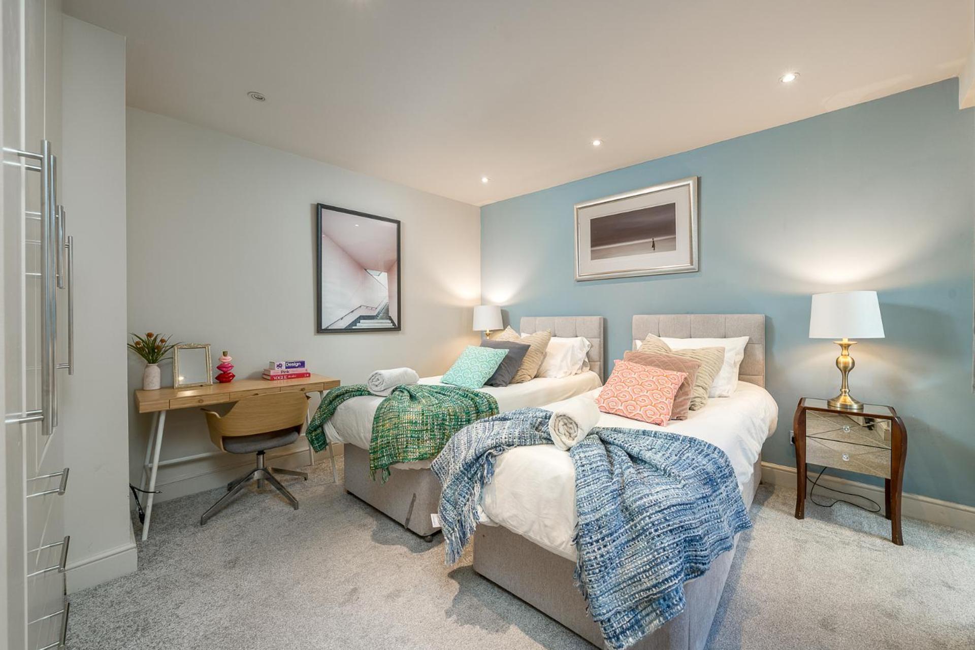 Niru Experience Hidden Gem In Chelsea 2Bd 2Ba Lägenhet London Exteriör bild