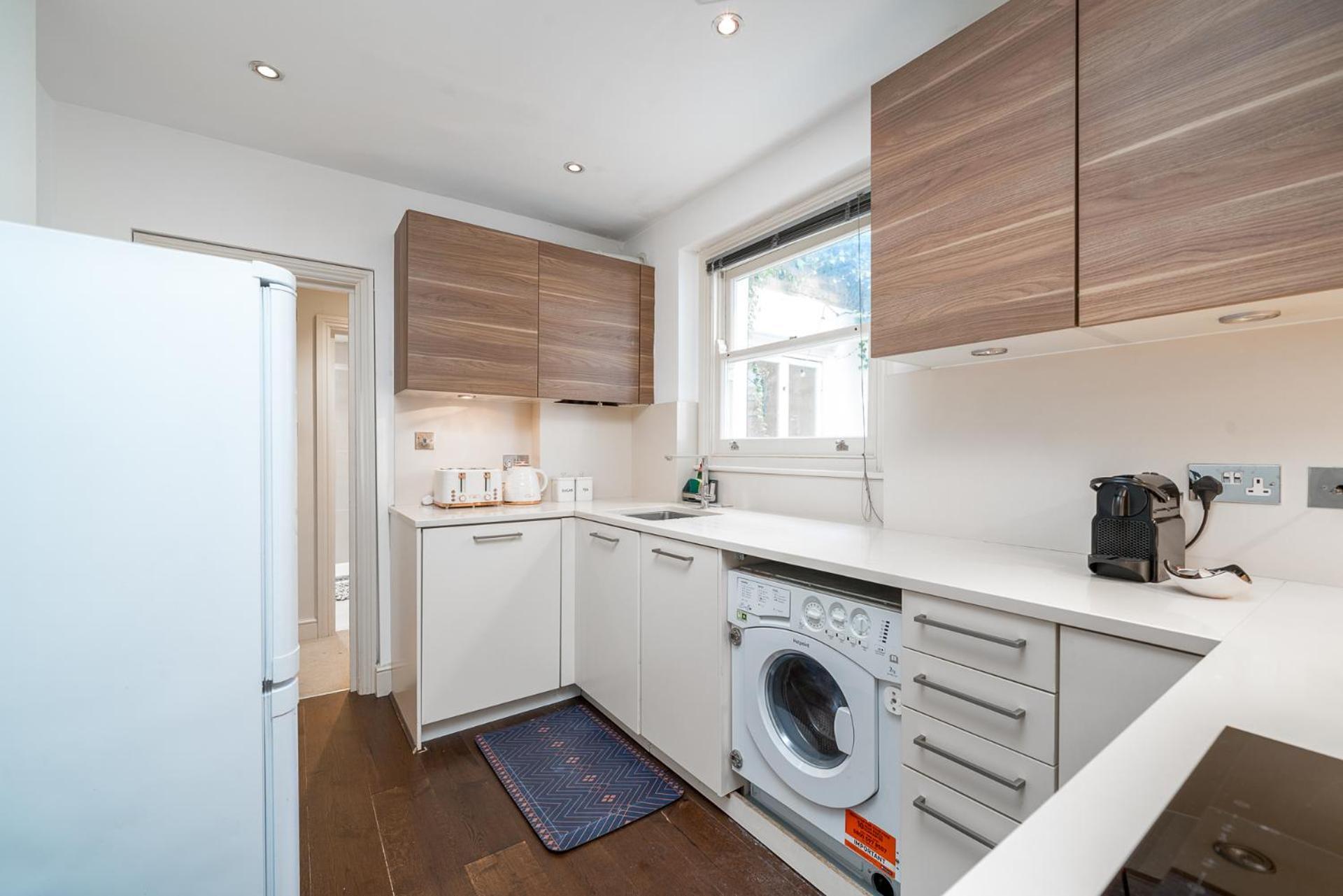 Niru Experience Hidden Gem In Chelsea 2Bd 2Ba Lägenhet London Exteriör bild